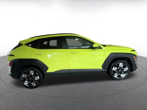 Used 2025 Hyundai Kona SEL image 16