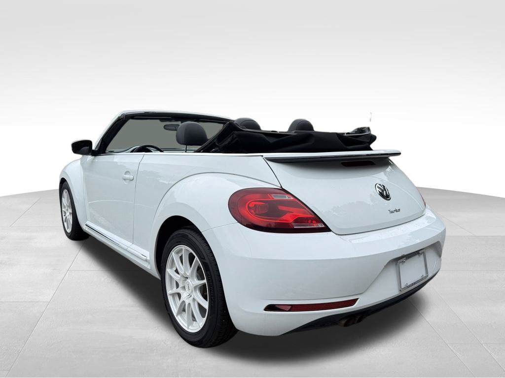 Used 2018 Volkswagen Beetle 2.0T S FWD image 5