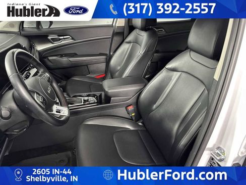 Used 2024 Kia Sportage EX FWD image 13