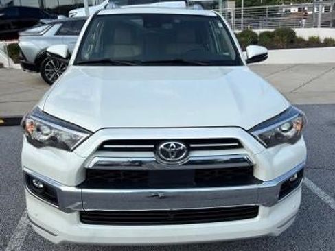 Used 2022 Toyota 4Runner Limited AWD/4WD image 18