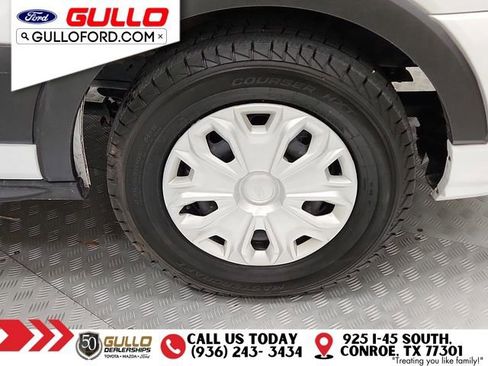 Used 2024 Ford Transit 350 XLT image 29