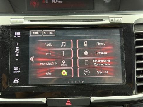 Used 2017 Honda Accord EX-L image 17