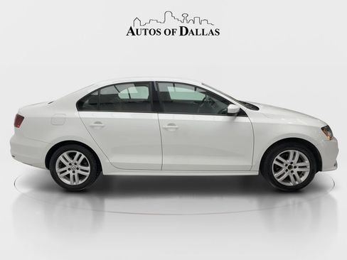 Used 2018 Volkswagen Jetta S FWD image 6