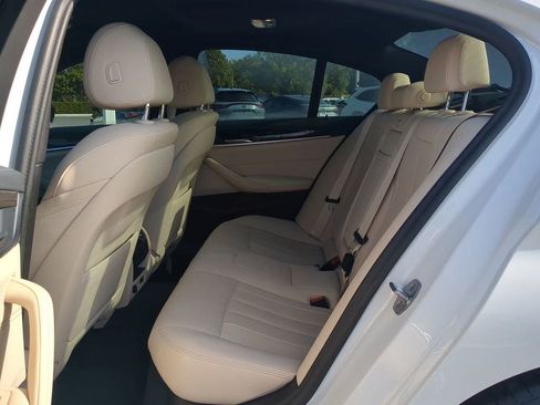 Certified 2023 BMW 540i 540i w/ Convenience Package image 15