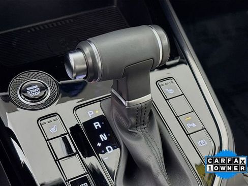 Used 2023 Kia Niro EX image 17