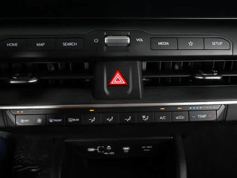 Used 2025 Kia K4 LX FWD image 25