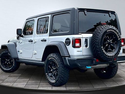Used 2023 Jeep Wrangler Unlimited w/ 8.4" Radio Group AWD/4WD image 7