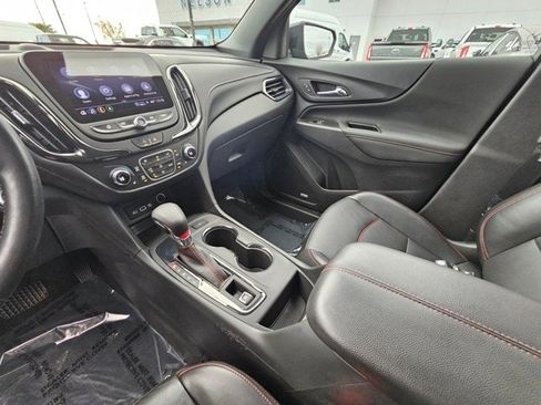 Used 2022 Chevrolet Equinox RS w/ RS Leather Package image 18