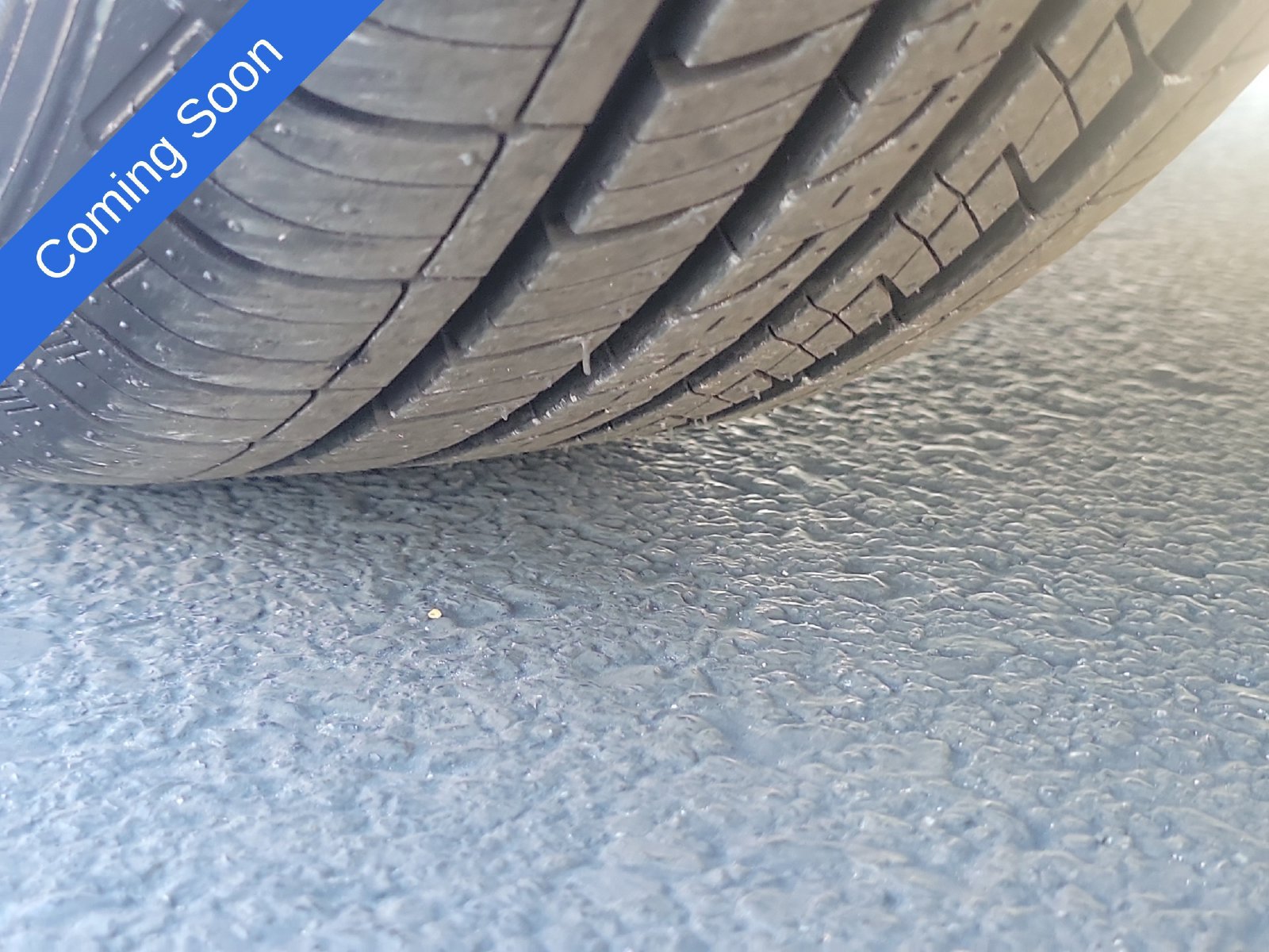 Certified 2025 Hyundai Venue SE FWD image 32