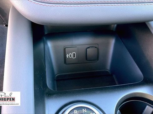 New 2026 Ford Explorer Active w/ Active Comfort Package image 22