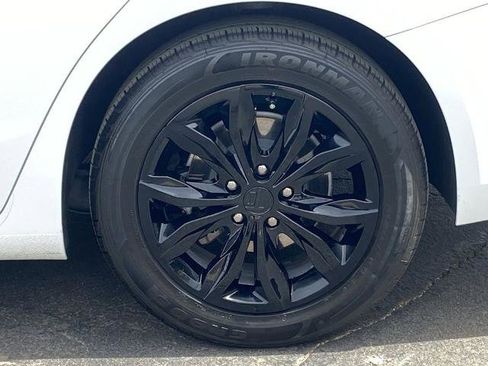 Used 2023 Chevrolet Malibu LT FWD image 27