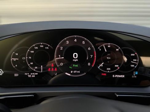 New 2026 Porsche Cayenne E-Hybrid Coupe AWD/4WD image 27