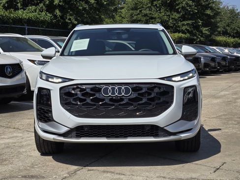 Certified 2026 Audi Q3 quattro 2.0T AWD/4WD image 4