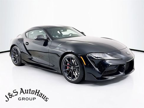 Used 2026 Toyota Supra Premium w/ Driver Assist Package image 1
