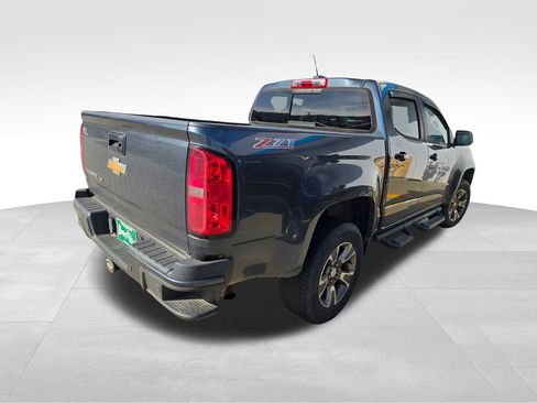 Used 2019 Chevrolet Colorado Z71 image 9