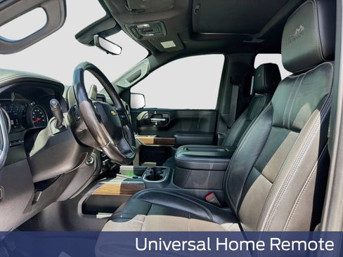 Used 2021 Chevrolet Silverado 1500 High Country w/ Technology Package AWD/4WD image 27