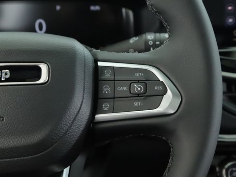 New 2026 Jeep Compass Limited w/ Sun, Sound & Navigation Group image 10