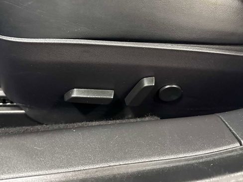 Used 2020 Tesla Model 3 Standard Range Plus image 14