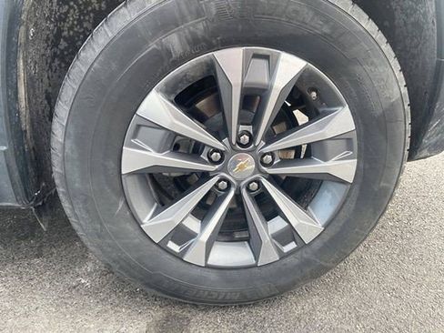 Certified 2025 Chevrolet Equinox LT w/ Convenience Package II image 21