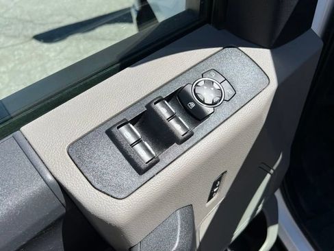 Used 2022 Ford F250 XL w/ Power Equipment Group AWD/4WD image 21