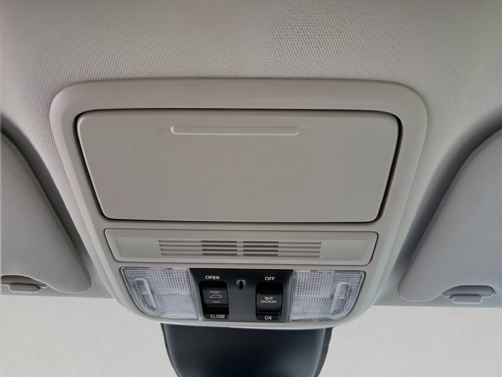 Used 2026 Honda Odyssey EX-L image 32