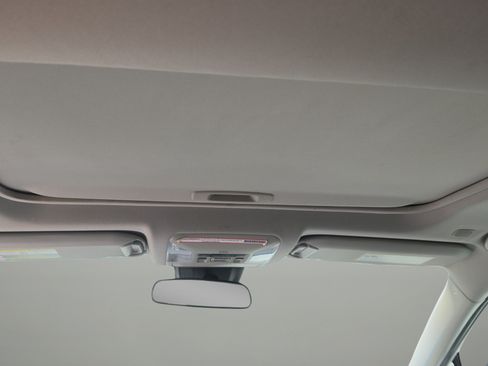 Used 2023 Toyota RAV4 XLE Premium FWD image 16