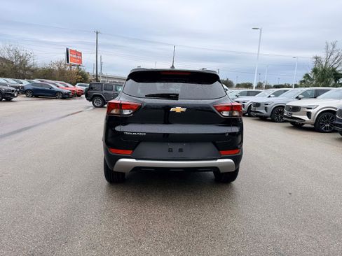Used 2023 Chevrolet TrailBlazer LT image 5