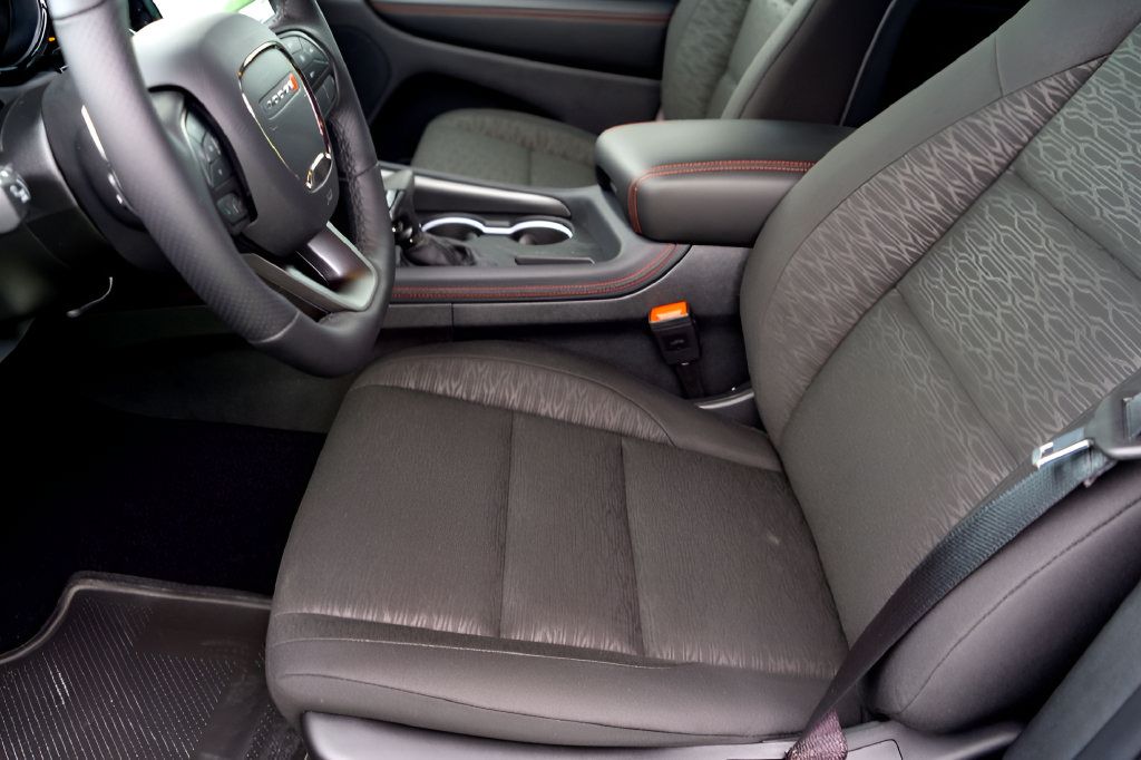 New 2026 Dodge Durango GT RWD image 9