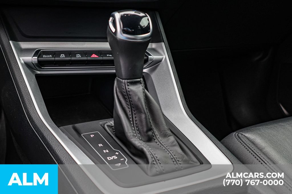 Used 2025 Audi Q3 2.0T Premium AWD/4WD image 40