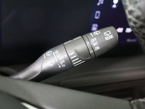 Used 2024 Buick Encore GX Sport Touring image 37