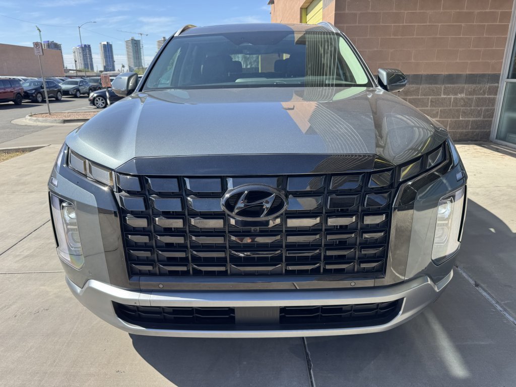 Used 2024 Hyundai Palisade Limited FWD image 10