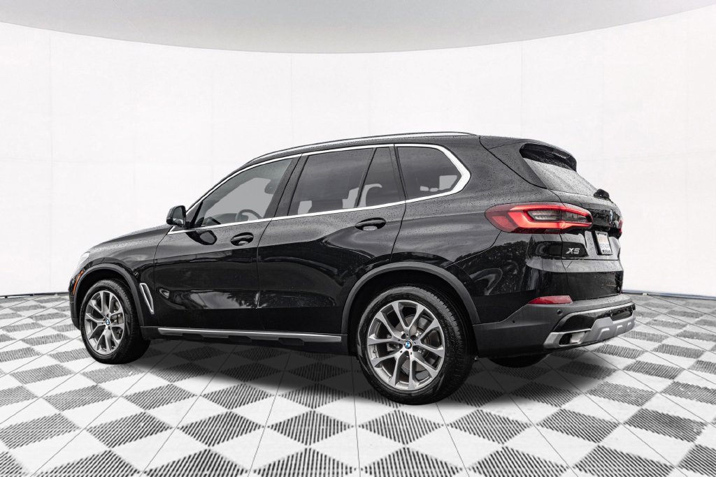 Used 2022 BMW X5 xDrive40i w/ Premium Package AWD/4WD image 8