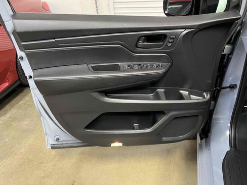 Used 2023 Honda Odyssey Sport image 66