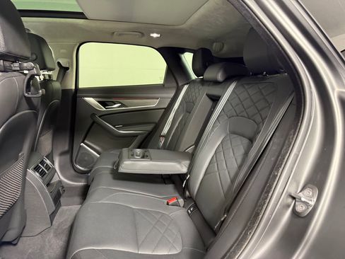 Used 2023 Jaguar F-PACE S image 27