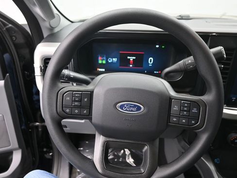 New 2026 Ford F250 XLT w/ XLT Premium Package image 31