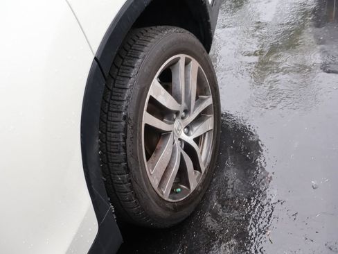 Used 2017 Honda Pilot Elite image 12