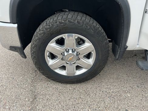 Used 2021 Chevrolet Silverado 2500 LTZ image 25