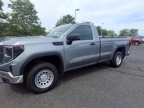 Certified 2025 GMC Sierra 1500 Pro w/ Pro Value Package image 4