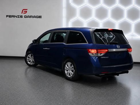 Used 2016 Honda Odyssey EX image 2