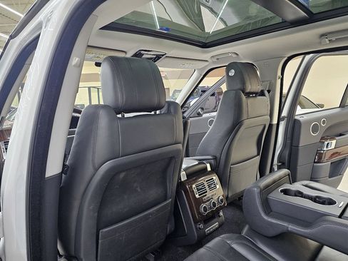 Used 2016 Land Rover Range Rover HSE image 27