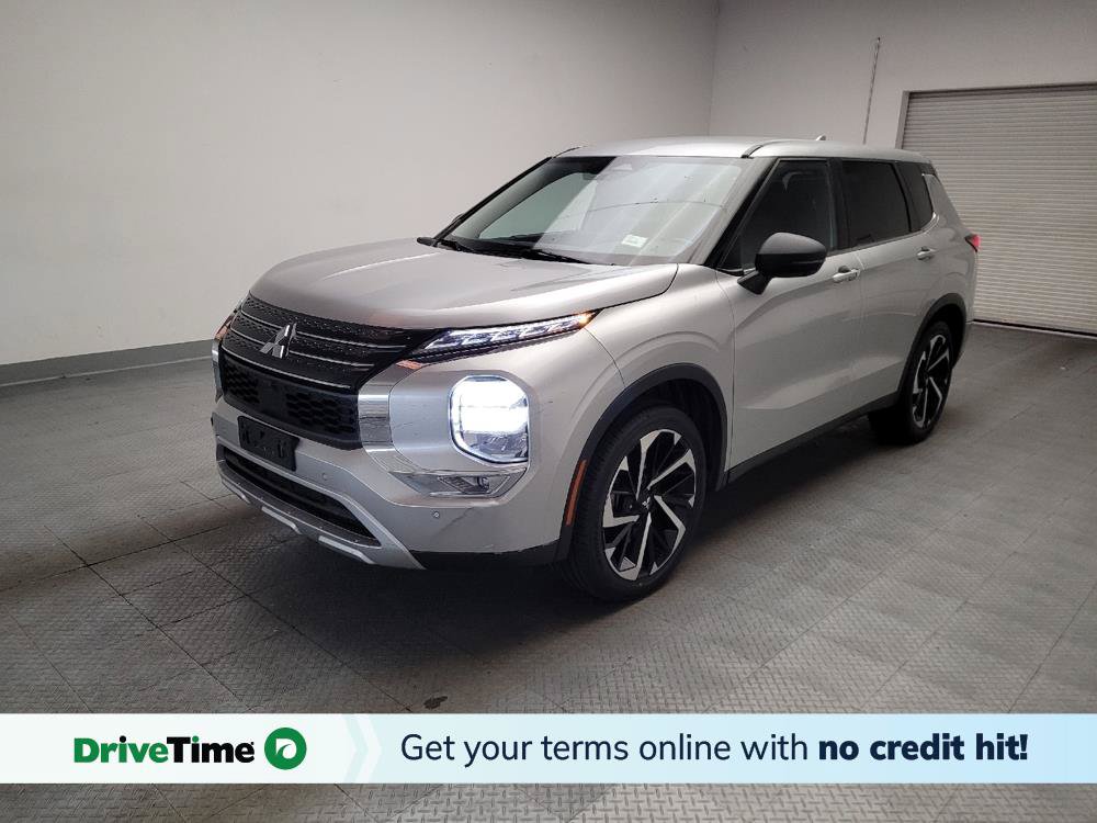 Used 2022 Mitsubishi Outlander SE FWD image 1