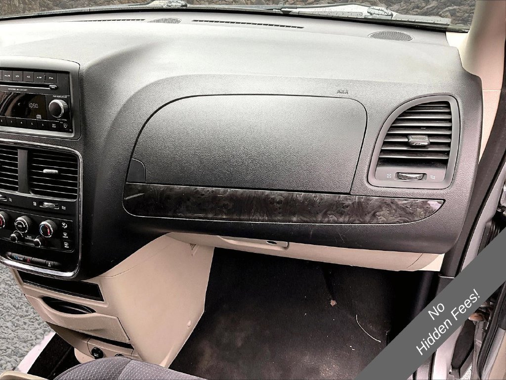 Used 2013 Dodge Grand Caravan SE FWD image 14