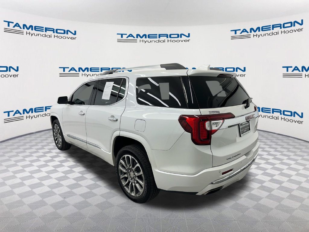 Used 2023 GMC Acadia Denali w/ Denali Technology Package FWD image 3