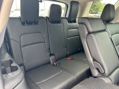 Used 2025 Nissan Pathfinder SL w/ Cargo Package FWD image 17