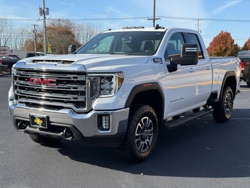 Used 2022 GMC Sierra 2500 SLE w/ SLE Value Package; image 4