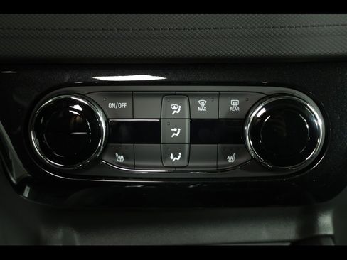 New 2026 Chevrolet TrailBlazer LT w/ Convenience Package image 15