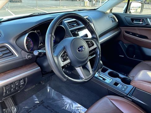 Used 2017 Subaru Outback 3.6R Touring w/ Popular Package #5A image 17