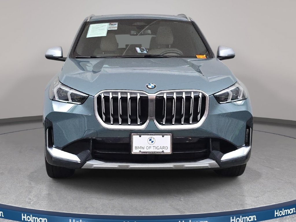 Used 2023 BMW X1 xDrive28i w/ Convenience Package AWD/4WD image 3