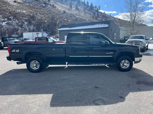 Used 2004 Chevrolet Silverado 2500 LT w/ Heavy-Duty Power Package image 7