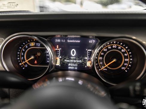 Used 2019 Jeep Wrangler Unlimited Sahara w/ Safety Group image 21